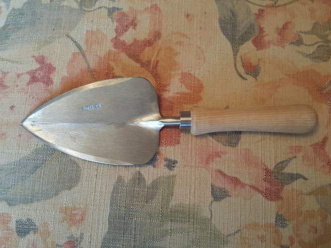 Transplant Trowel